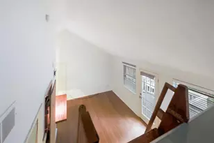 1110 W 22nd St, Austin, TX 78705 - Photo 7