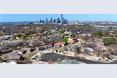 1904 Valley Hill Circle, Austin, TX 78741 - Photo 33