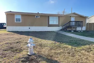 417 Lenora Dr, Taylor, TX 76574 - Photo 7