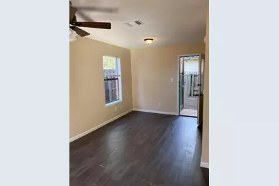 139 Elm Drive #106, Lockhart, TX 78644 - Photo 3