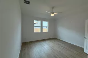 121 Knockout Rose Dr, San Marcos, TX 78666 - Photo 15