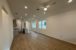 121 Knockout Rose Dr, San Marcos, TX 78666 - Photo 13