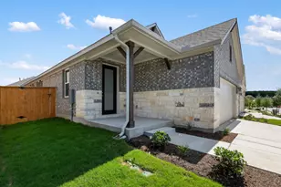 121 Knockout Rose Dr, San Marcos, TX 78666 - Photo 3