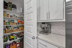 136 Lenera Dr, Liberty Hill, TX 78642 - Photo 11