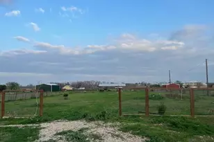 5102 Turnersville Rd, Creedmoor, TX 78610 - Photo 1