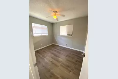 404 Swanee Drive #B, Austin, TX 78752 - Photo 3