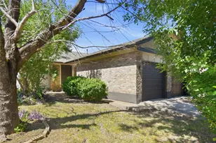 1918 Nicole Cir, Round Rock, TX 78664 - Photo 1