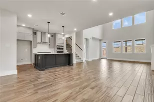 8424 Red Bottle Brush Rd, Lago Vista, TX 78645 - Photo 11