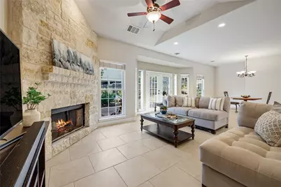 20638 Highland Lake Drive, Lago Vista, TX 78645 - Photo 5