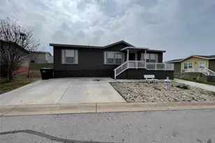 269 Featherstone Dr, Converse, TX 78109 - Photo 11