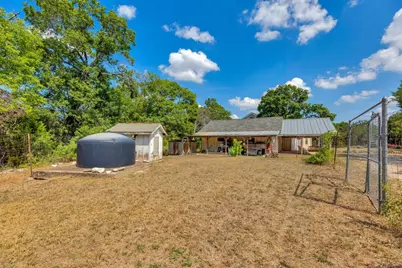 2105 Sam Bass Road, Round Rock, TX 78681 - Photo 31