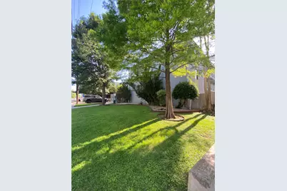 2408 Leon Avenue #303, Austin, TX 78705 - Photo 5