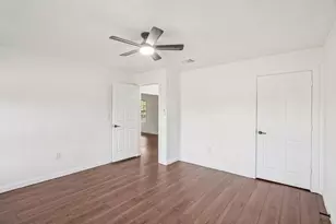 385 Alta Vista Dr, Bastrop, TX 78602 - Photo 13