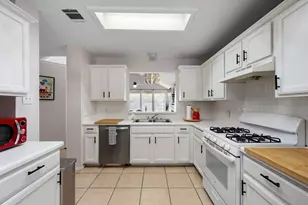 1606 Academy Pl, Round Rock, TX 78664 - Photo 7