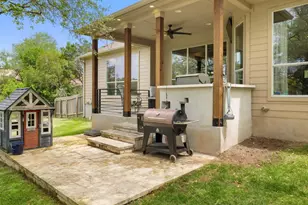 406 Strichen Dr, Briarcliff, TX 78669 - Photo 37