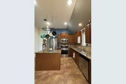 1052 Hot Spring Valley, Buda, TX 78610 - Photo 7