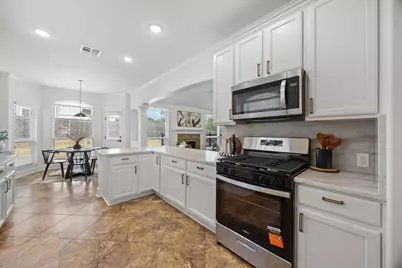 1245 Lacey Oak Loop, Round Rock, TX 78681 - Photo 13