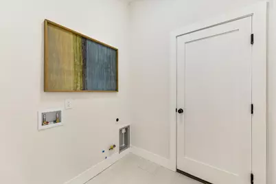 10217 Lindshire Lane, Austin, TX 78748 - Photo 11