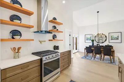 10217 Lindshire Lane, Austin, TX 78748 - Photo 9