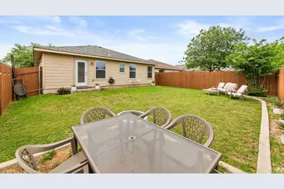 12616 Sky Harbor Drive, Del Valle, TX 78617 - Photo 29