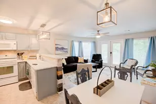 730 E Mather St, New Braunfels, TX 78130 - Photo 1