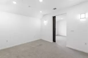 7220 Poulain Dr, Austin, TX 78738 - Photo 27