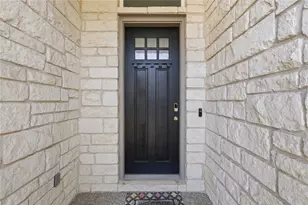 7220 Poulain Dr, Austin, TX 78738 - Photo 5