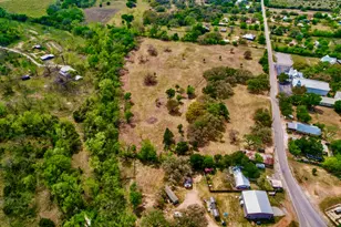 7908 Cr 404, Spicewood, TX 78669 - Photo 23