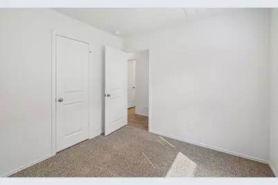 302 Santo Domingo Road, Bastrop, TX 78602 - Photo 27