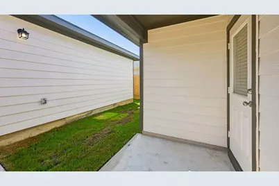 302 Santo Domingo Road, Bastrop, TX 78602 - Photo 29