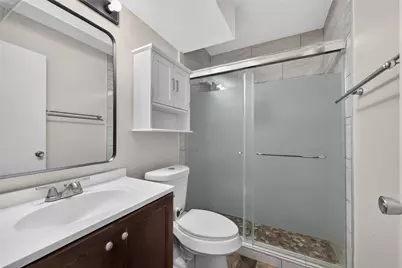 910 Duncan Lane #25, Austin, TX 78705 - Photo 19