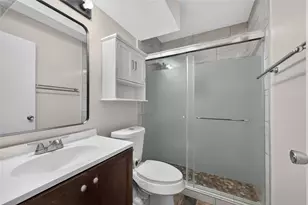 910 Duncan Ln, Austin, TX 78705 - Photo 19