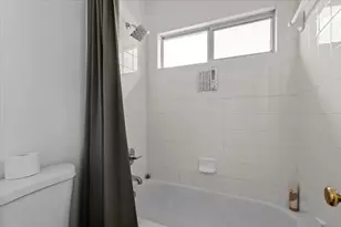 11724 Dunfries Ln, Austin, TX 78754 - Photo 33