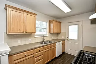 411 Delmar Ave, Austin, TX 78752 - Photo 13