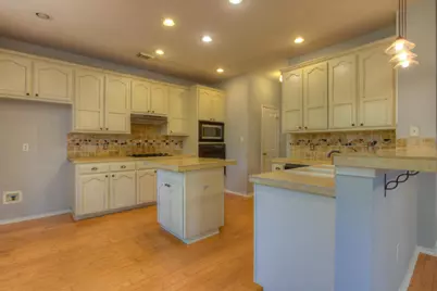 12610 McNelly Trail, Austin, TX 78732 - Photo 7