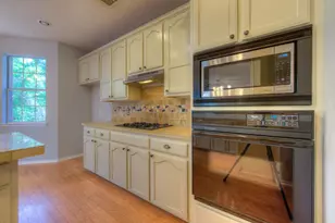 12610 Mcnelly Trail, Austin, TX 78732 - Photo 9