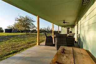 220 Three Creeks Dr, Bertram, TX 78605 - Photo 17