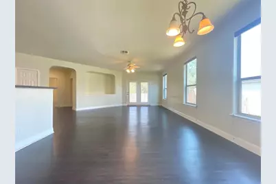 4412 Woodstock Drive, Georgetown, TX 78633 - Photo 3