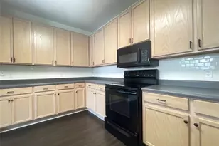 4412 Woodstock Dr, Georgetown, TX 78633 - Photo 9