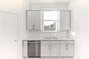 2212 Dillon Pond Ln, Pflugerville, TX 78660 - Photo 9