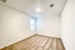 305 Milliner Loop, Hutto, TX 78634 - Photo 23