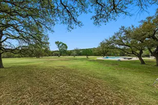 900 Canyonwood Dr, Dripping Springs, TX 78620 - Photo 37