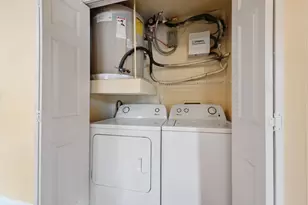 2320 Gracy Farms Ln, Austin, TX 78758 - Photo 19