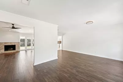 11307 Alhambra Drive, Austin, TX 78759 - Photo 5