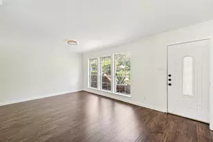 11307 Alhambra Dr, Austin, TX 78759 - Photo 7