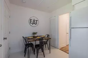 906 Capitol Ct, Austin, TX 78756 - Photo 5