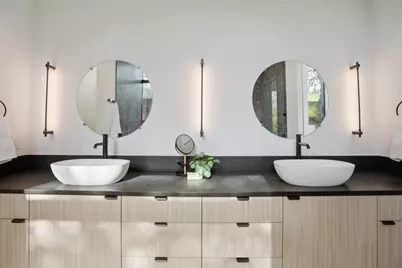 2512 Ridgeview Street, Austin, TX 78704 - Photo 11