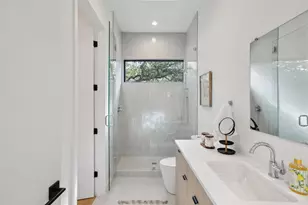 2512 Ridgeview St, Austin, TX 78704 - Photo 19