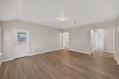 19021 Great Falls Drive, Manor, TX 78653 - Photo 7