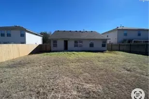 232 Buttercup Way, Kyle, TX 78640 - Photo 17
